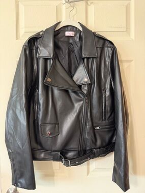 Pink Lily Black Faux Leather Moto-Jacket